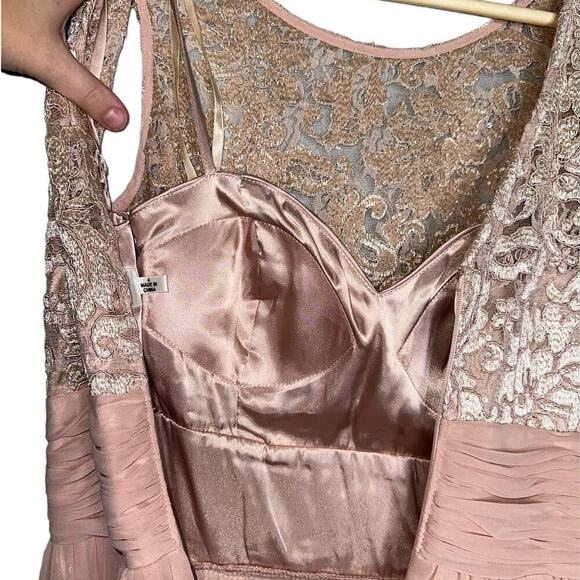 Eliza J Lace Bodice Chiffon Ruffle Tiered Maxi Gown in Blush Pink Size 4 - Picture 12 of 12